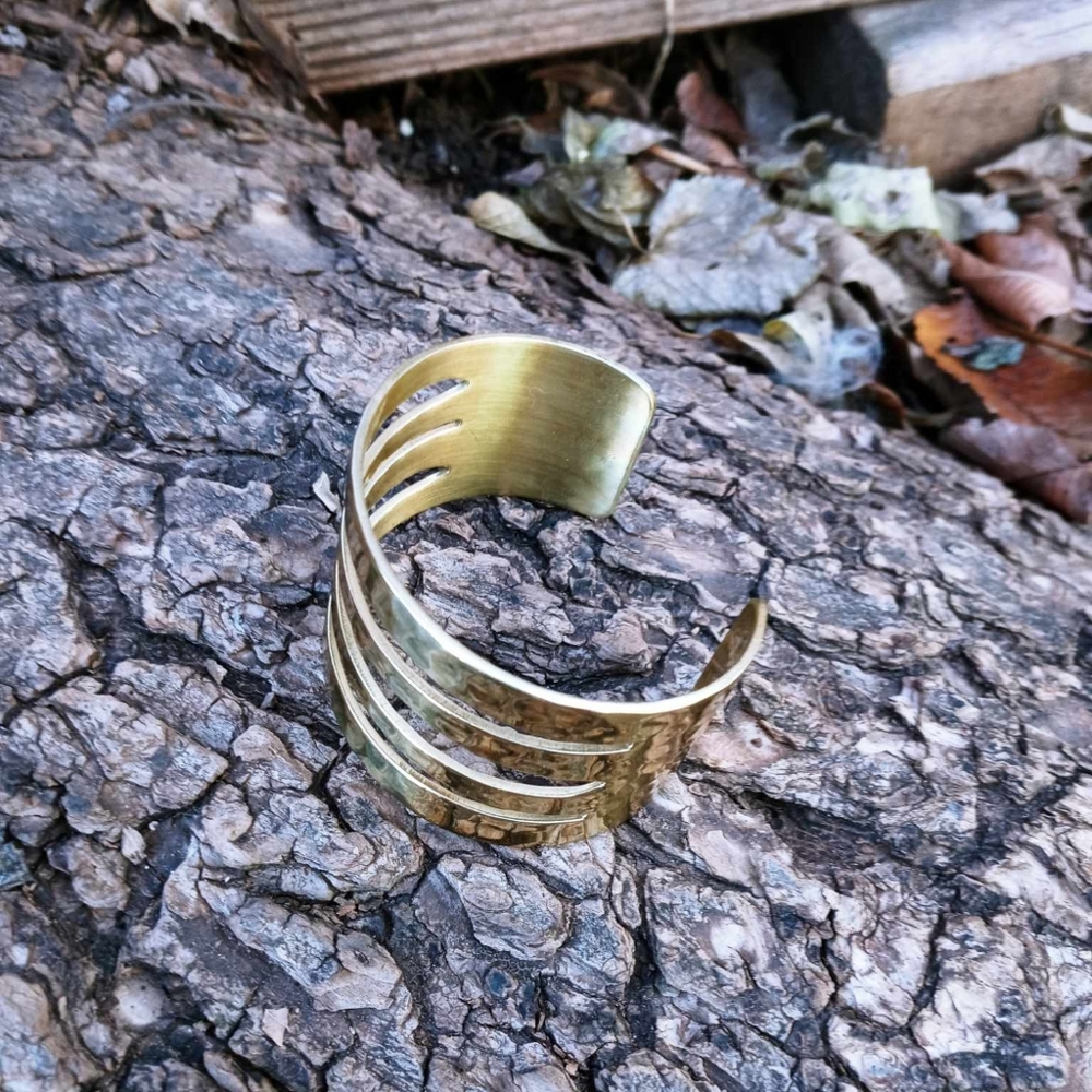 Rustic Cuff 💛⭐Bracelet 🌼 - Picture 2 of 8